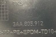 VW Passat B7 kombi r.v. 2014 pravá přední špička podběhu 3AA805912