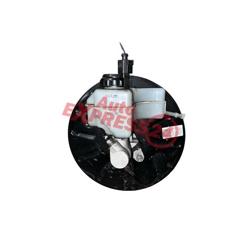 Audi Q3 8U S-Line r.v. 2014 posilovač brzd 5N1614105C