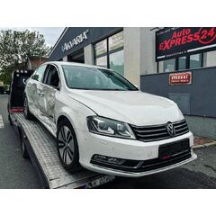 Vůz na náhradní díly VW Passat B7 sedan 2012 CCZB MDL LB9A