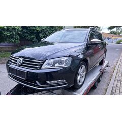 Vůz na náhradní díly VW Passat B7 kombi 2011 CFGB MTZ LC9X