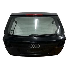 Audi A3 8P Sportback facelift r.v. 2009 černá metalíza kód barvy LZ9Y páté dveře