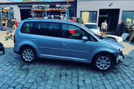 Veškeré náhradní díly VW Touran facelift 2010 BMN JMA LA7W