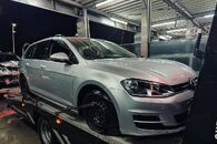Vůz na náhradní díly VW Golf 7 kombi 2015 CXXB MWW LA7W