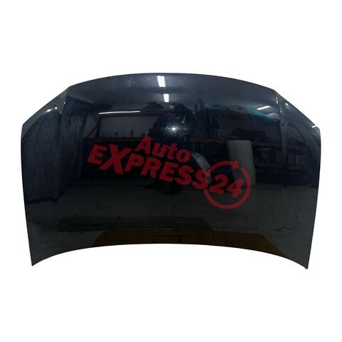 VW Touran 1T2 facelift r.v. 2009 černá metalíza kód barvy LC9X kapota