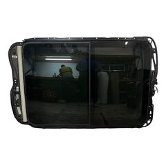 VW Touareg 7P facelift r.v. 2016 střešní panoramatické okno 7P0877041F 7P0959591D 7P0959591E