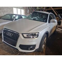 Vůz na náhradní díly Audi Q3 8U S-Line 2014 CFGC NZS LY9K