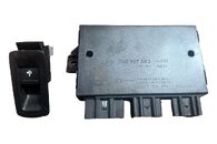 VW Passat B7 kombi r.v. 2013 tažné zařízení 3AA803880G jednotka 7N0907383