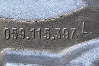 Audi A6 C6 4F sedan r.v. 2006 držák olejového čerpadla 059115397L