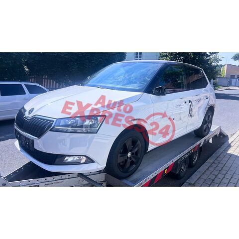 Vůz na náhradní díly Škoda Fabia 3 FL hatchback 2019 DKRC SEP LF9E