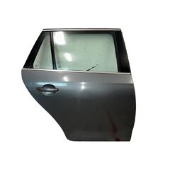 W Golf 6 kombi r.v. 2012 šedá metalíza kód barvy LD7X pravé zadní dveře