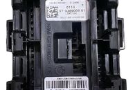 BMW 3 F31 318D touring r.v. 2016 pojistková skřín