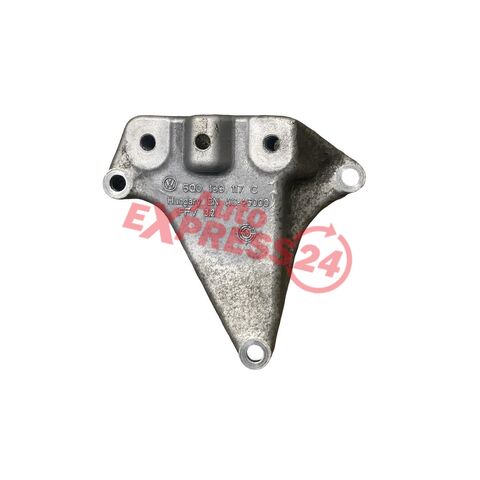 VW Passat B8 kombi r.v. 2017 držák převodovky 5Q0199117C