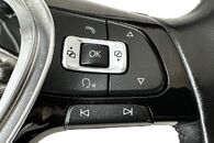 VW Passat B8 R-Line kombi r.v. 2016 multifunkční volant 5G0419091