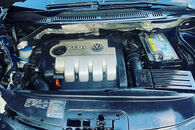 Veškeré náhradní díly VW Touran 2006 BMM JLT LB5N
