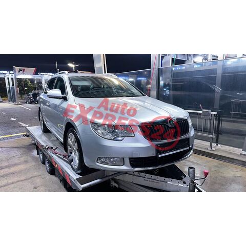 Vůz na náhradní díly Škoda Superb 2 kombi 2011 CFG KXY LA7W