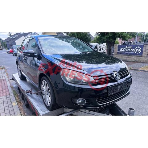 Vůz na náhradní díly VW Golf 6 hatchback 2009 CAXA LHY LC9X