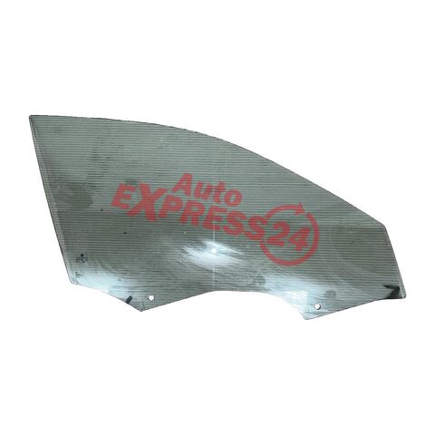 Škoda Superb 3 facelift kombi r.v. 2020 pravé přední sklo