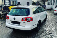 Veškeré náhradní díly VW Passat B6 kombi 2010 CDGA MGM LB9A