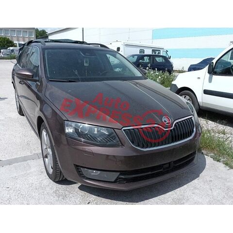 Vůz na náhradní díly Škoda Octavia 3 kombi 2014 CKFC PFL LF8Z
