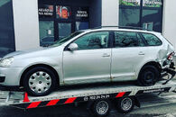 Veškeré náhradní díly VW Golf 5 kombi 2008 BLS JCR LA7W