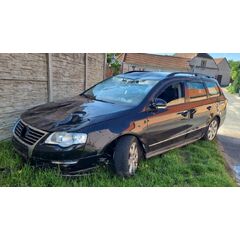 Vůz na náhradní díly VW Passat B6 kombi 2008 BMP KCU LC9X