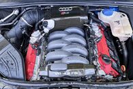 Vůz na náhradní díly Audi RS4 B7 8E sedan 2007 BNS JMH LZ5F