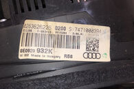 Audi A4 B7 budíky 8E0920932K