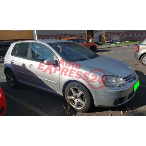 Vůz na náhradní díly VW Golf 5 hatchback 2009 BLS JCR LA7W