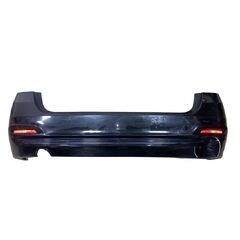 BMW 3 F31 318D touring r.v. 2016 černá metalíza kód barvy 475 zadní nárazník