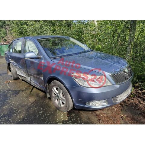 Vůz na náhradní díly Škoda Octavia 2 FL sedan 2009 CDAA KVT LF5X