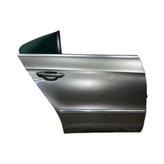 VW Passat CC facelift r.v. 2013 hnědá metalíza kód barvy LC8Y pravé zadní dveře