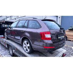 Vůz na náhradní díly Škoda Octavia 3 kombi 2015 CKFC QSE LF8Z