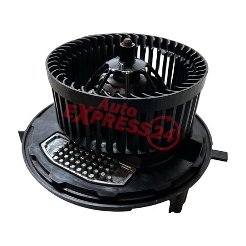 VW Passat B8 kombi r.v. 2015 ventilátor topení 3Q1919021A 3Q0907521A