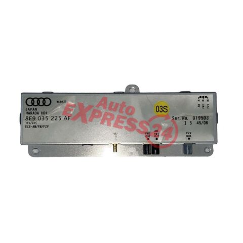Audi A4 B7 8E S-Line avant r.v. 2007 anténa 8E9035225AF