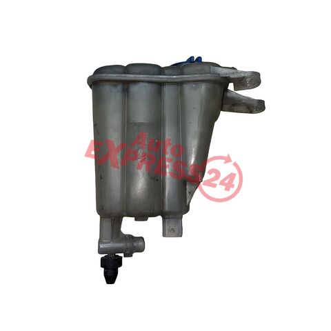 Audi A4 8K facelift avant r.v. 2014 nádoba na chladící kapalinu 8K0121403Q