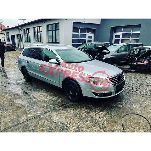 Veškeré náhradní díly VW Passat B6 kombi 2007 BMR HYC LA7W