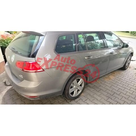 Vůz na náhradní díly VW Golf 7 kombi 2015 CRKB MWW LA7N