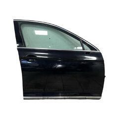 VW Passat B8 kombi r.v. 2018 černá metalíza kód barvy LC9X pravé přední dveře