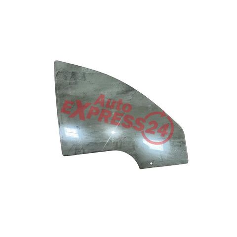 Škoda Octavia 2 facelift pravé přední sklo