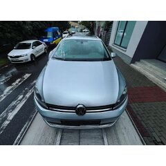 Vůz na náhradní díly VW Golf 7 kombi 2015 CRBC PFL LA7W
