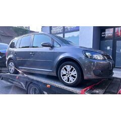 Vůz na náhradní díly VW Touran 1T3 2014 CFHC NGB LD7R