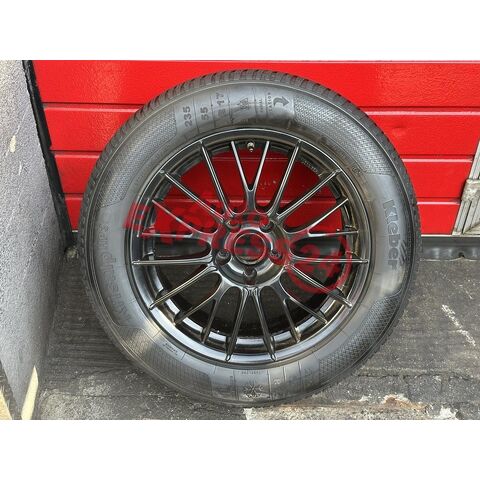 VW zimní kolo 235/55 R17, 3,96mm, dot2122, 8Jx17H2, et35,