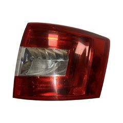 Škoda Octavia 3 kombi r.v. 2016 pravé zadní vnější světlo 5E9945096