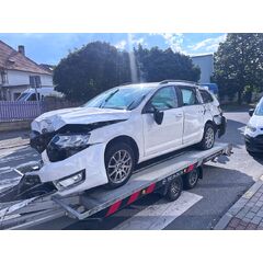 Vůz na náhradní díly Škoda Octavia 3 kombi 14 CKFC PFM LF9E