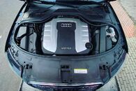 Vůz na náhradní díly Audi A8 D4 4H 2011 CDSB MXX MKL LZ5D