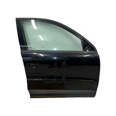 VW Tiguan 5N r.v. 2009 černá metalíza kód barvy LC9X pravé přední dveře