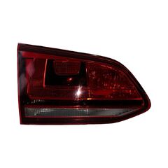 VW Golf 7 kombi r.v. 2014 levé zadní vnitřní světlo 5G9945093B