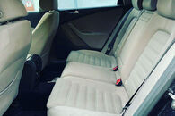 Veškeré náhradní díly VW Passat B6 2.0TDI BMP LC9X