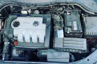 Veškeré náhradní díly VW Passat B6 kombi 2007 BMP JLU L041