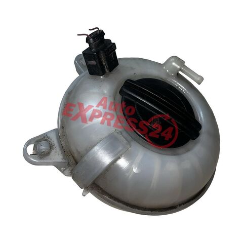 Škoda Octavia 3 kombi r.v. 2016 nádobka na chladící kapalinu 5Q0121407G